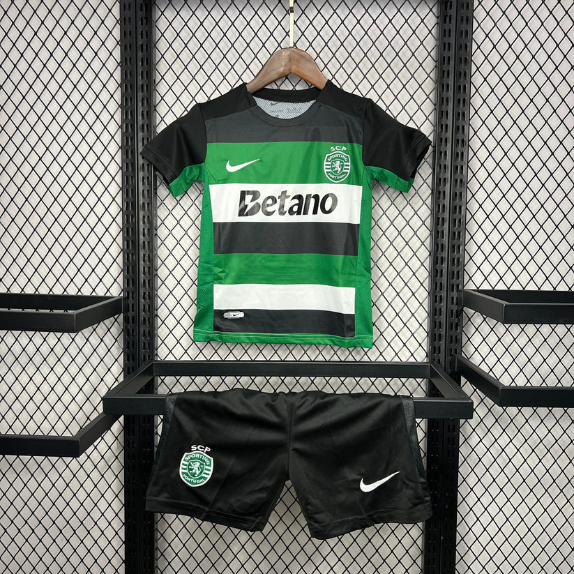 Conjunto infantil Casa verde/branco/preto 24/25