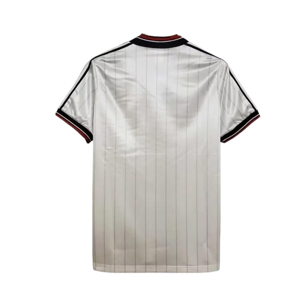 Manchester United Fora 83/84