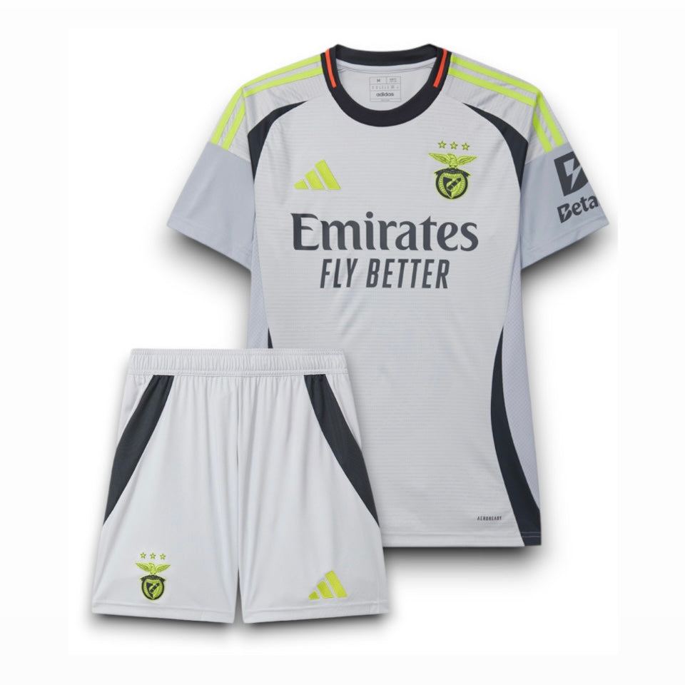 Conjunto infantil Terceiro equipamento 24/25 cinzento