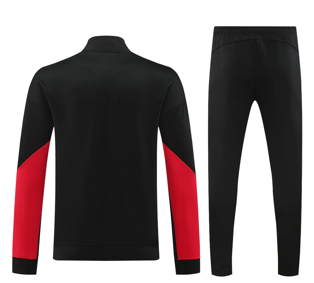 Liverpool 24/25 - Conjunto de Treino com Fecho Total