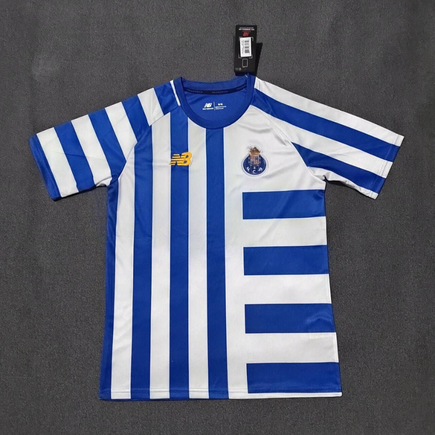 Camisola pré-jogo azul/branco 24/25