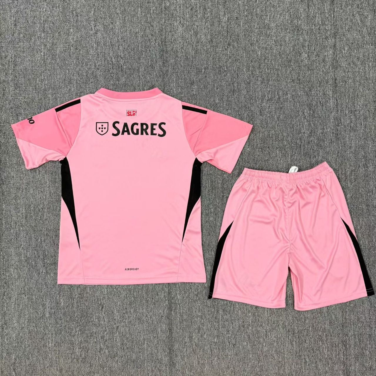 Conjunto infantil guarda-redes rosa 25/26