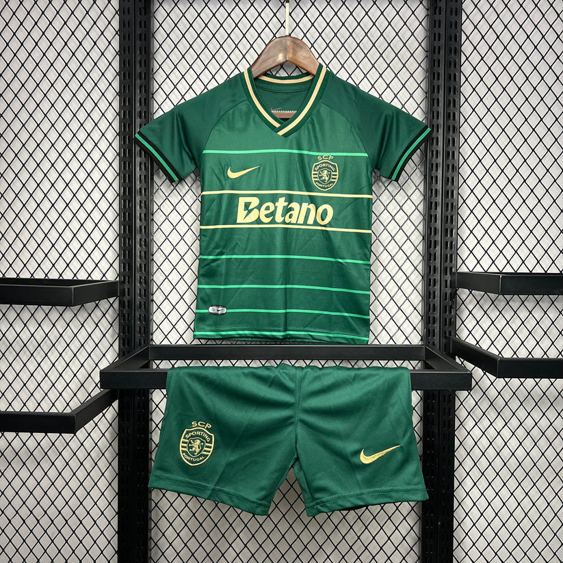 Conjunto infantil verde edição especial 24/25