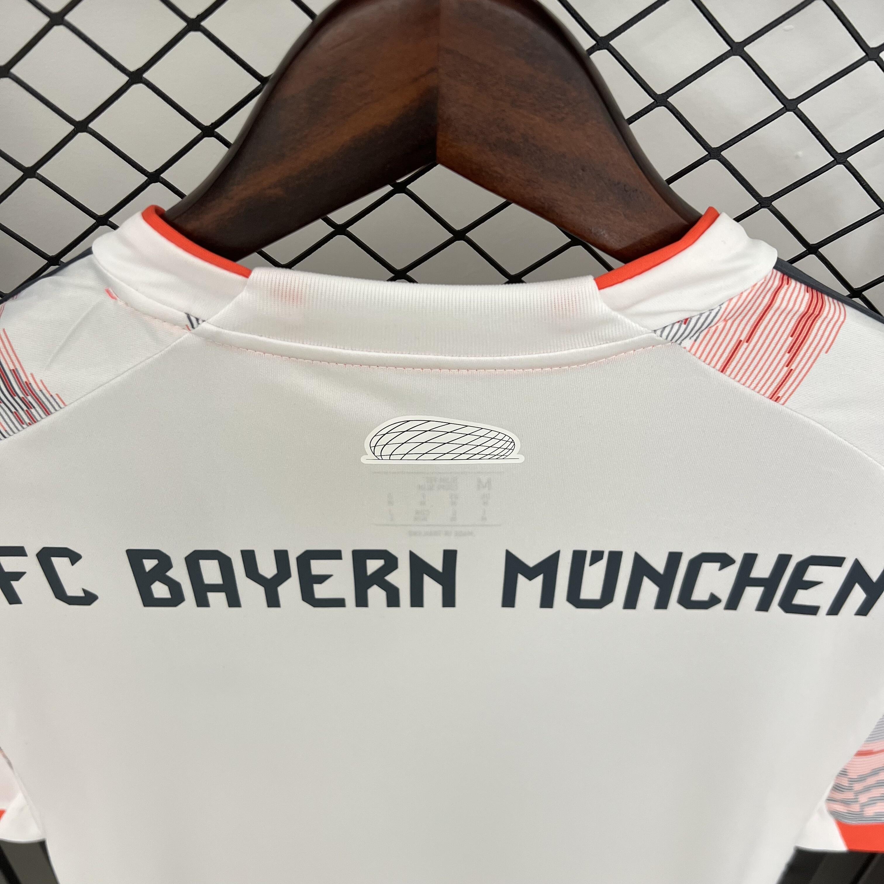 Camisola Bayern Munique Visitante 25/26