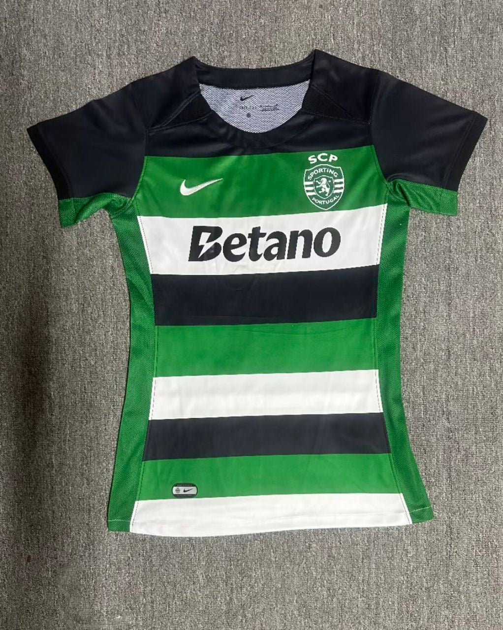 Camisola FEMININA Principal verde/branca/preta 24/25