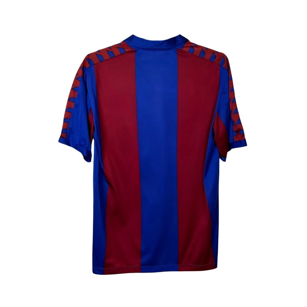 Barcelona Local 82/83