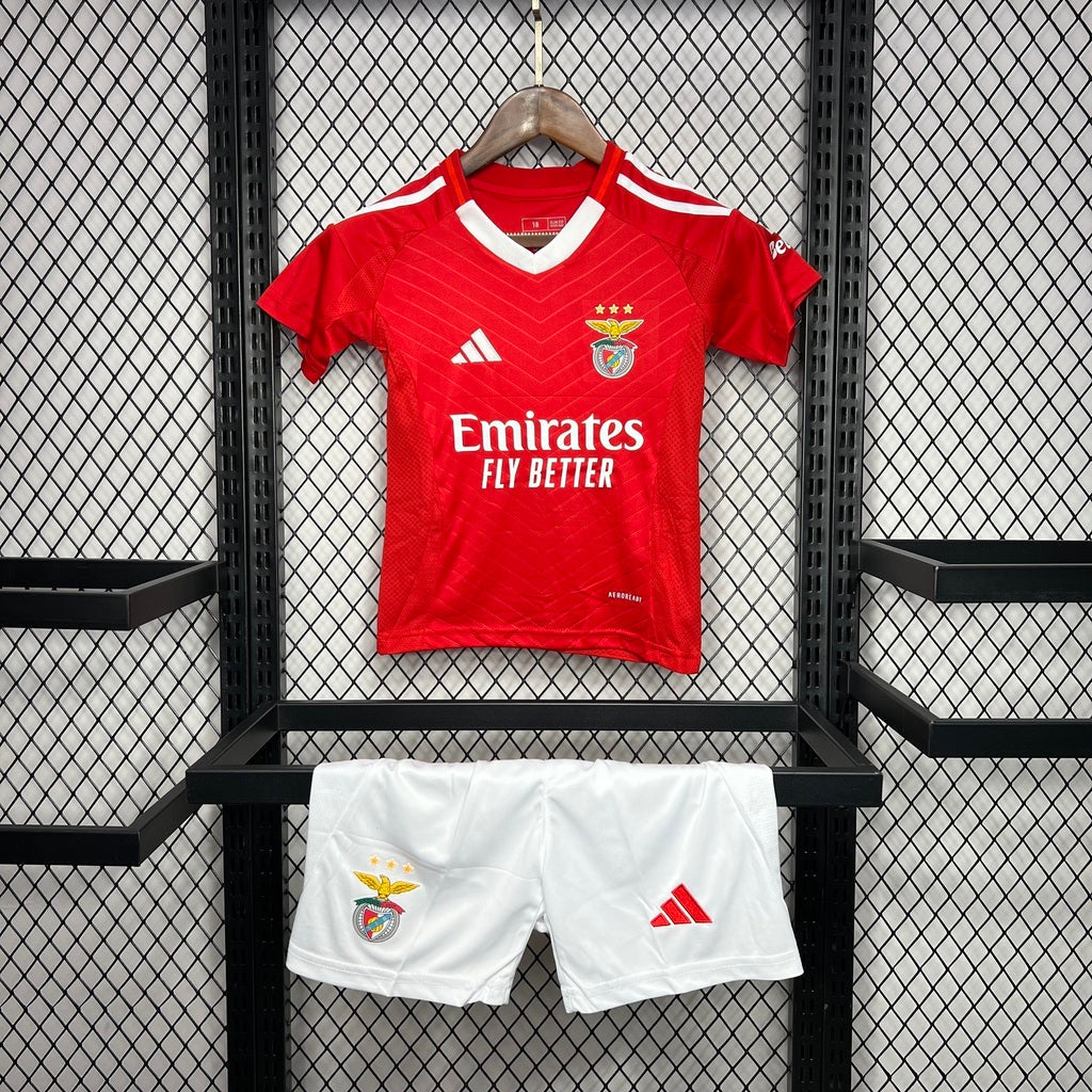 Conjunto infantil Domicílio 24/25 vermelho