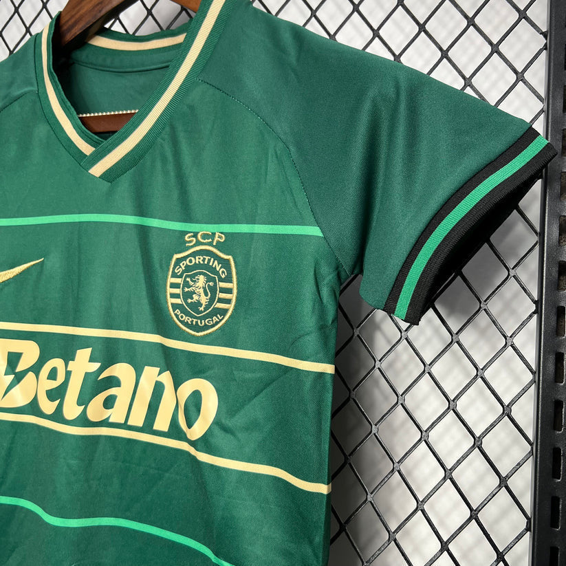 Conjunto infantil verde edição especial 24/25