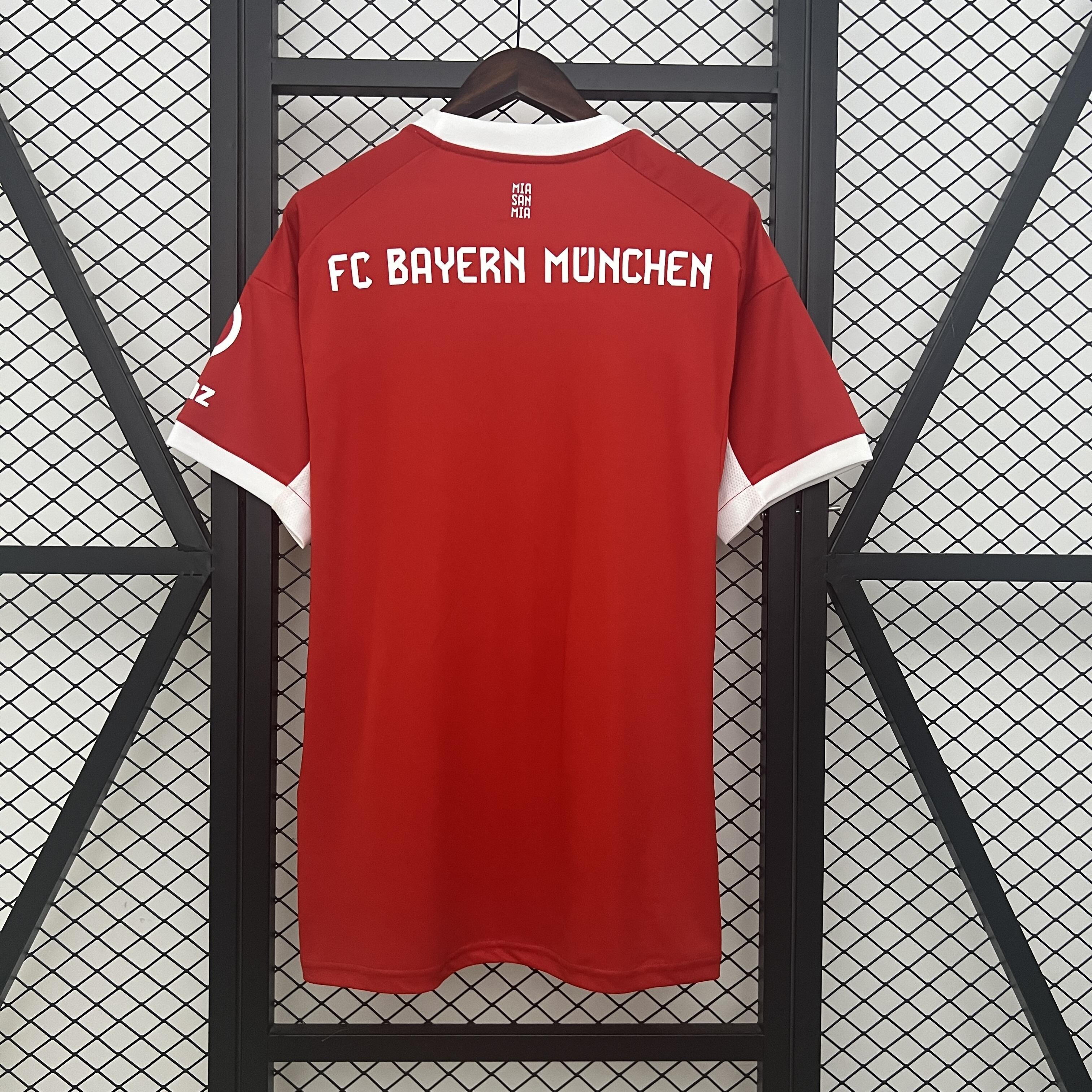 Camisola Bayern Munique principal 25/26