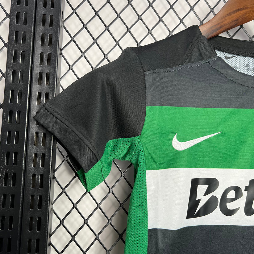 Conjunto infantil Casa verde/branco/preto 24/25