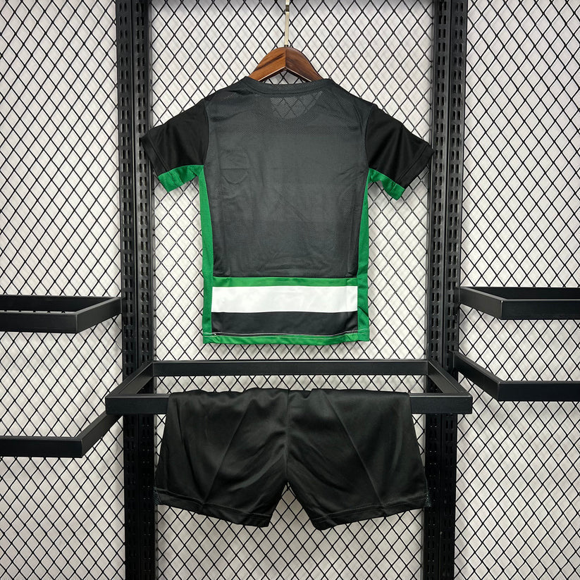 Conjunto infantil Casa verde/branco/preto 24/25