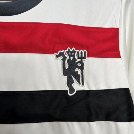 Manchester United Terceiro equipamento 24/25